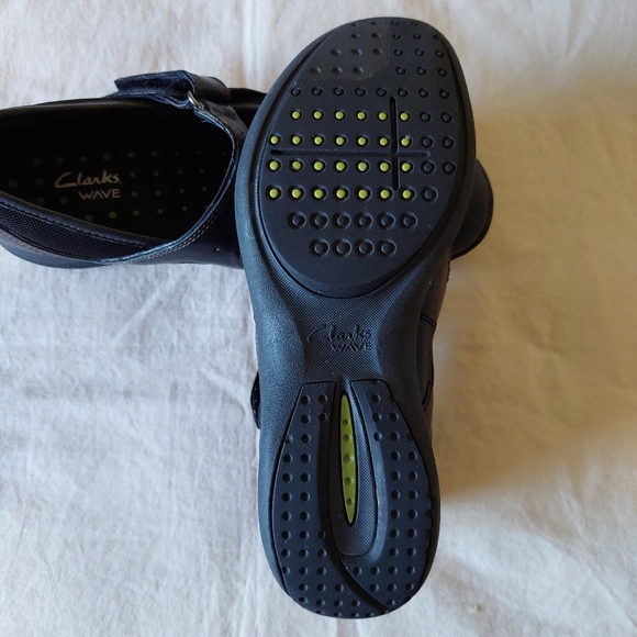 Clarks black leather walking comfort shoes size 6.5 - Picture 13 of 13